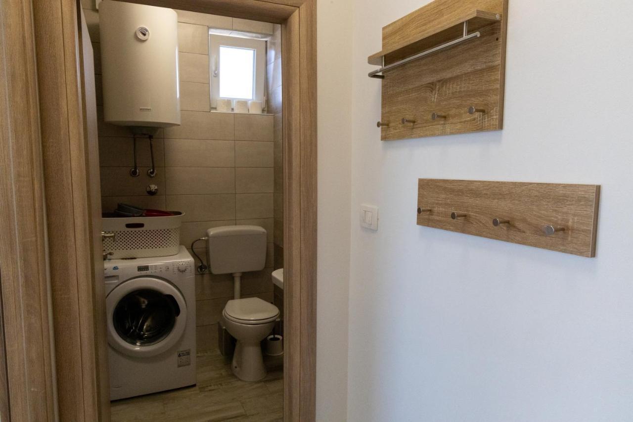 Apartmani Pranjic Пореч Екстериор снимка