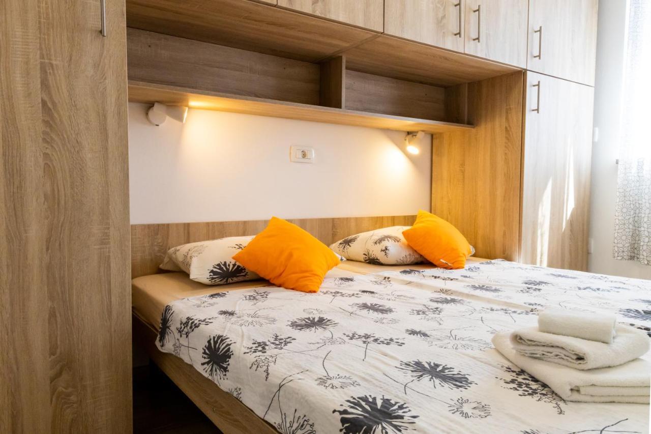 Apartmani Pranjic Пореч Екстериор снимка